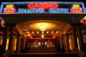 Diamond Crown Hotel & Casino - Địa điểm cá cược uy tín