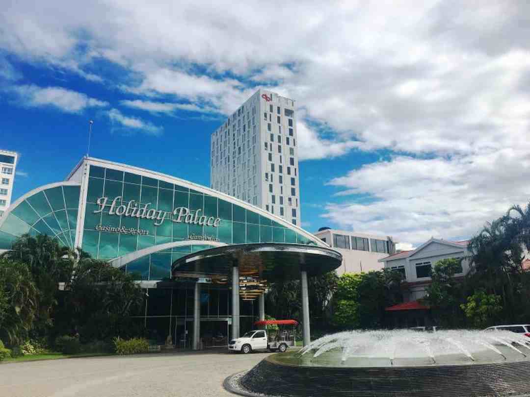 Holiday Palace Resort and Casino - Chốn vui chơi có thưởng