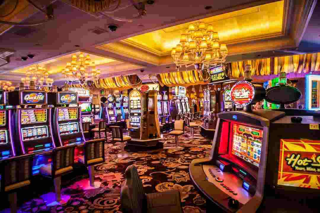 Giải trí cùng slot game cực chất lượng tại Casino Roxy